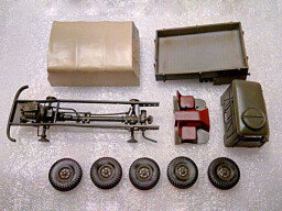 MAC Tatra 805 valník s plachtou 1:43 